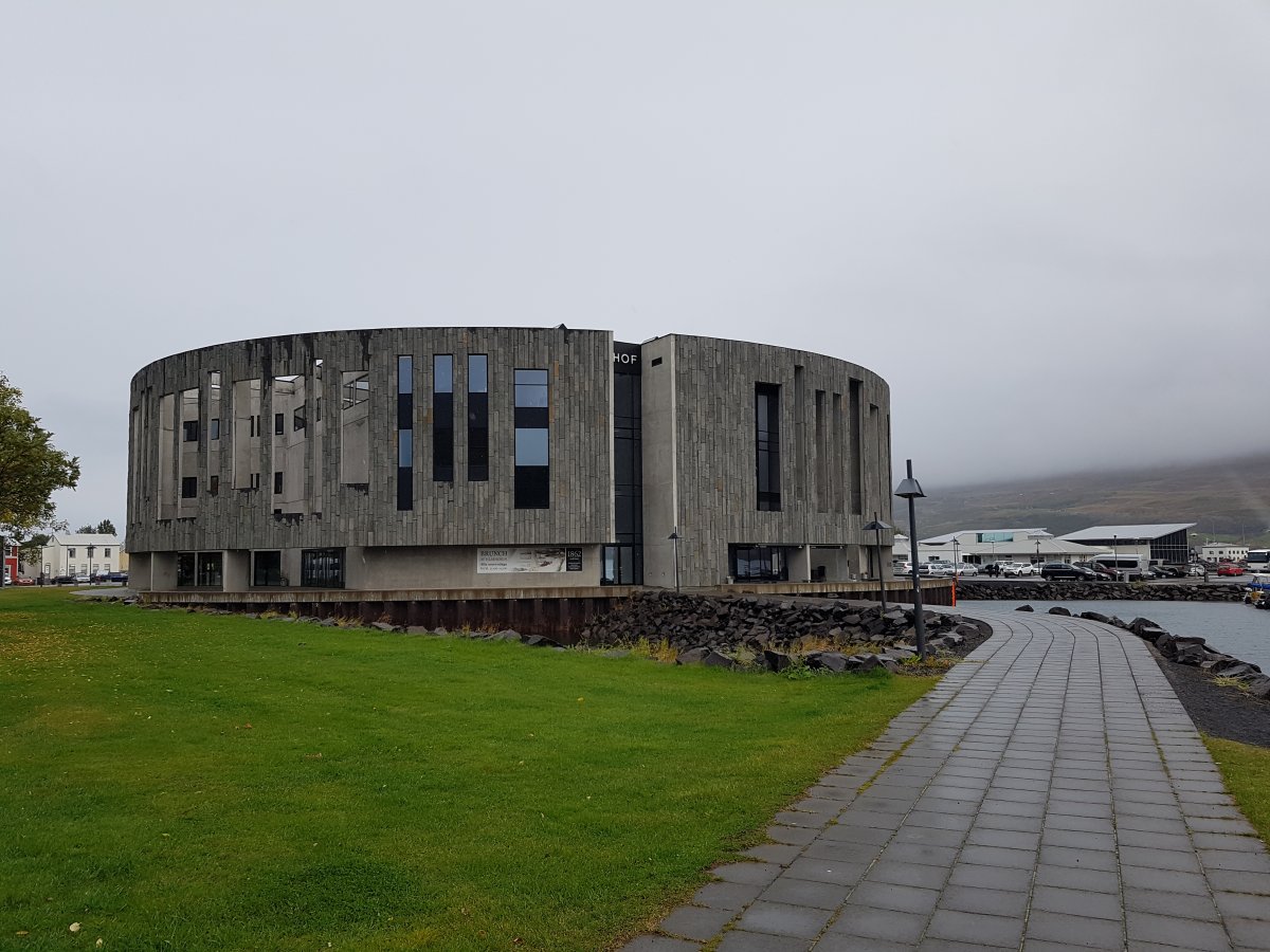 Akureyri Und Húsavík