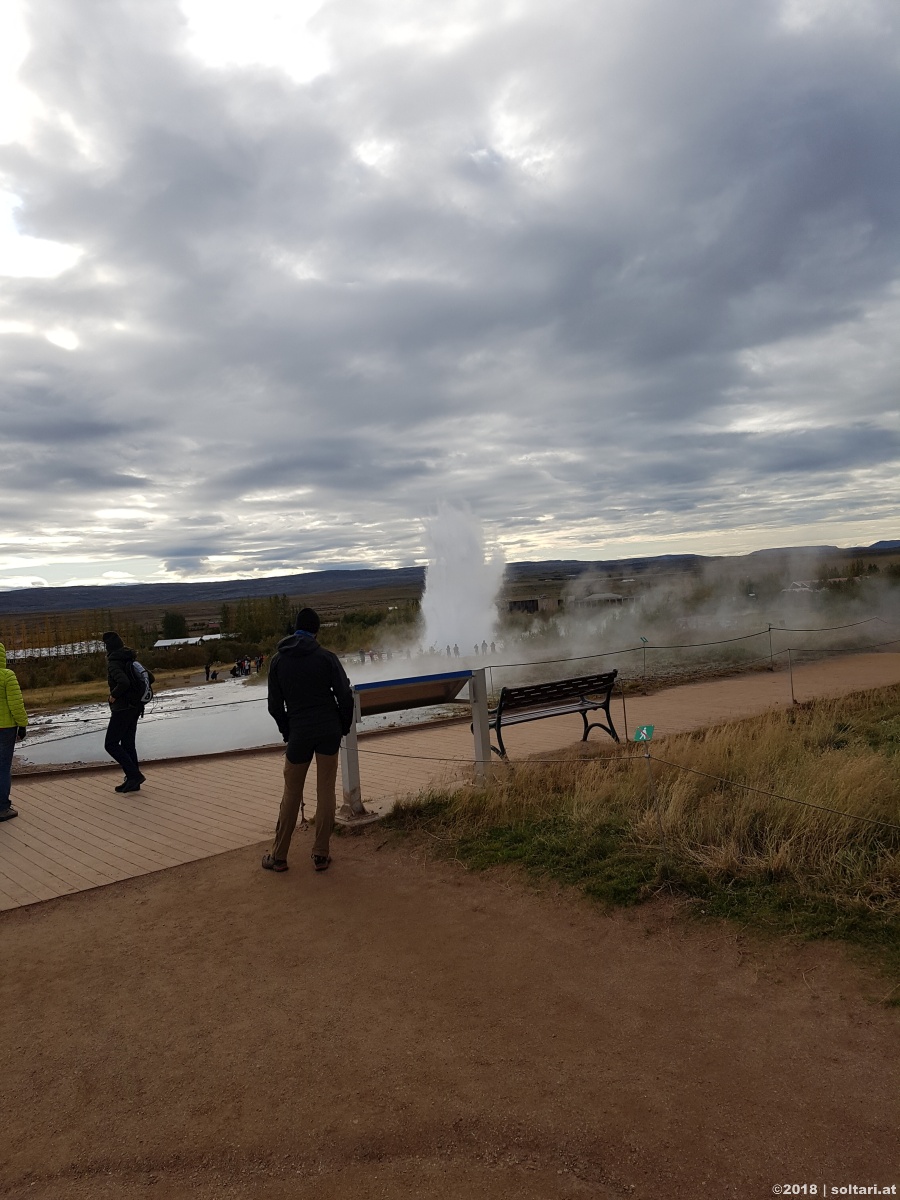 Gullfoss, Geysire & Thingvellir