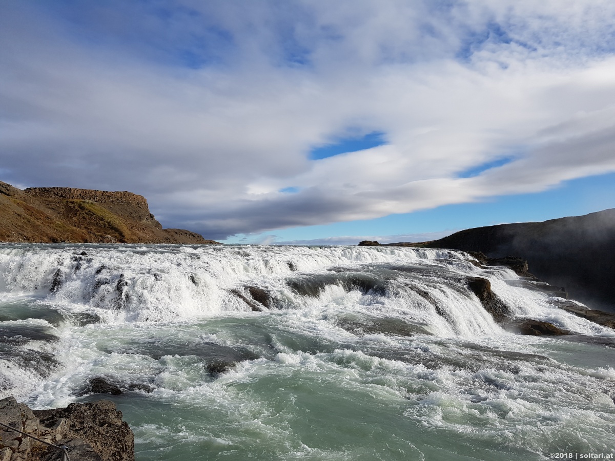 Gullfoss, Geysire & Thingvellir